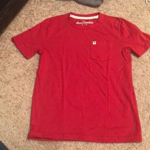 2 Abercrombie t-shirts